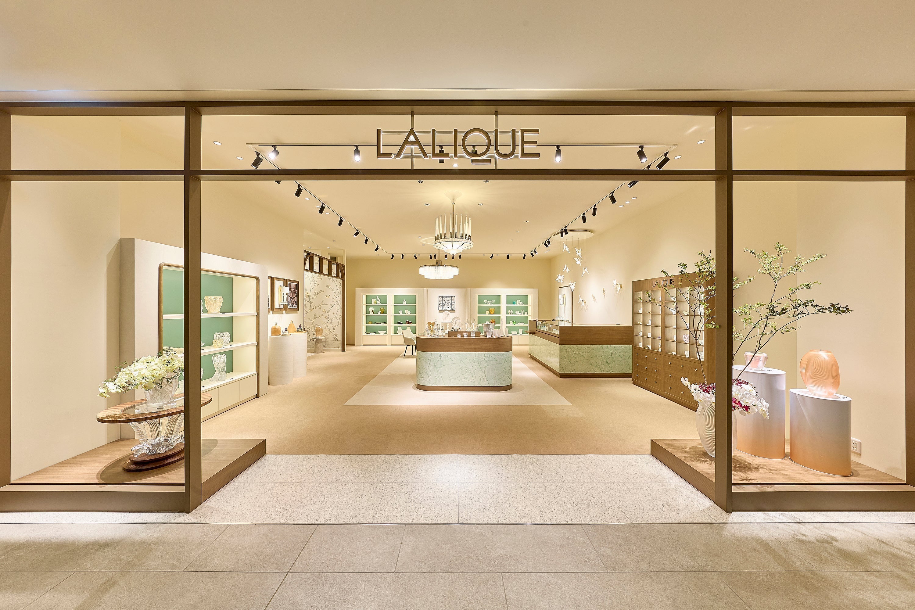 Lalique opens first directly operated boutique in Osaka at Quartz
