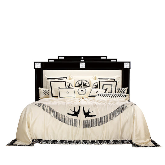 Masque de Femme bed