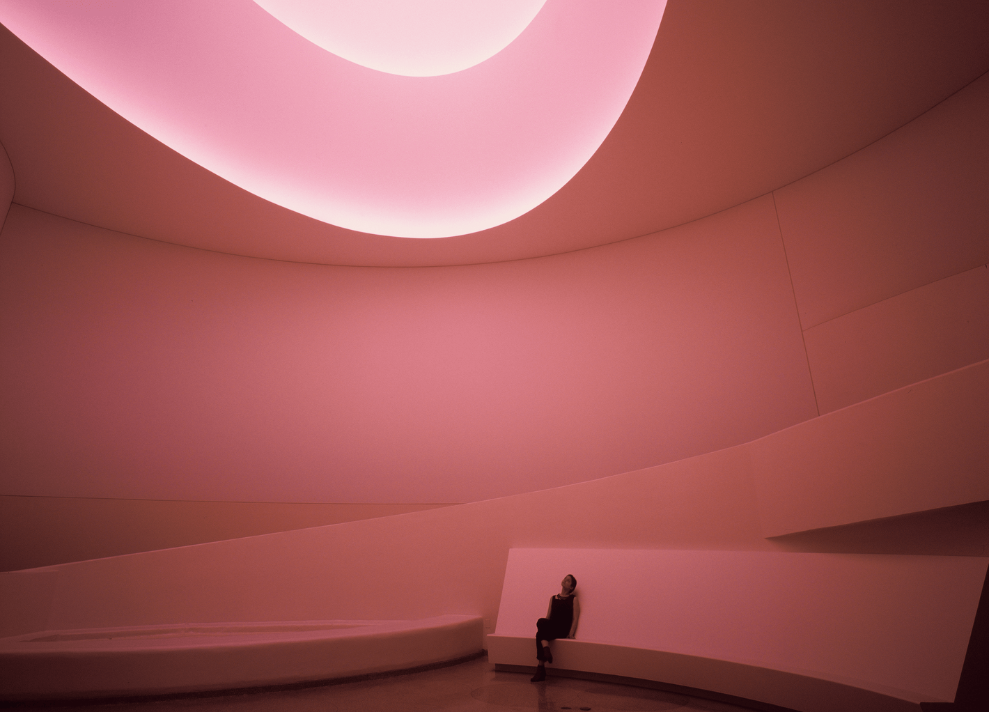 Lalique-Art-Inspiration-James-Turrell.png