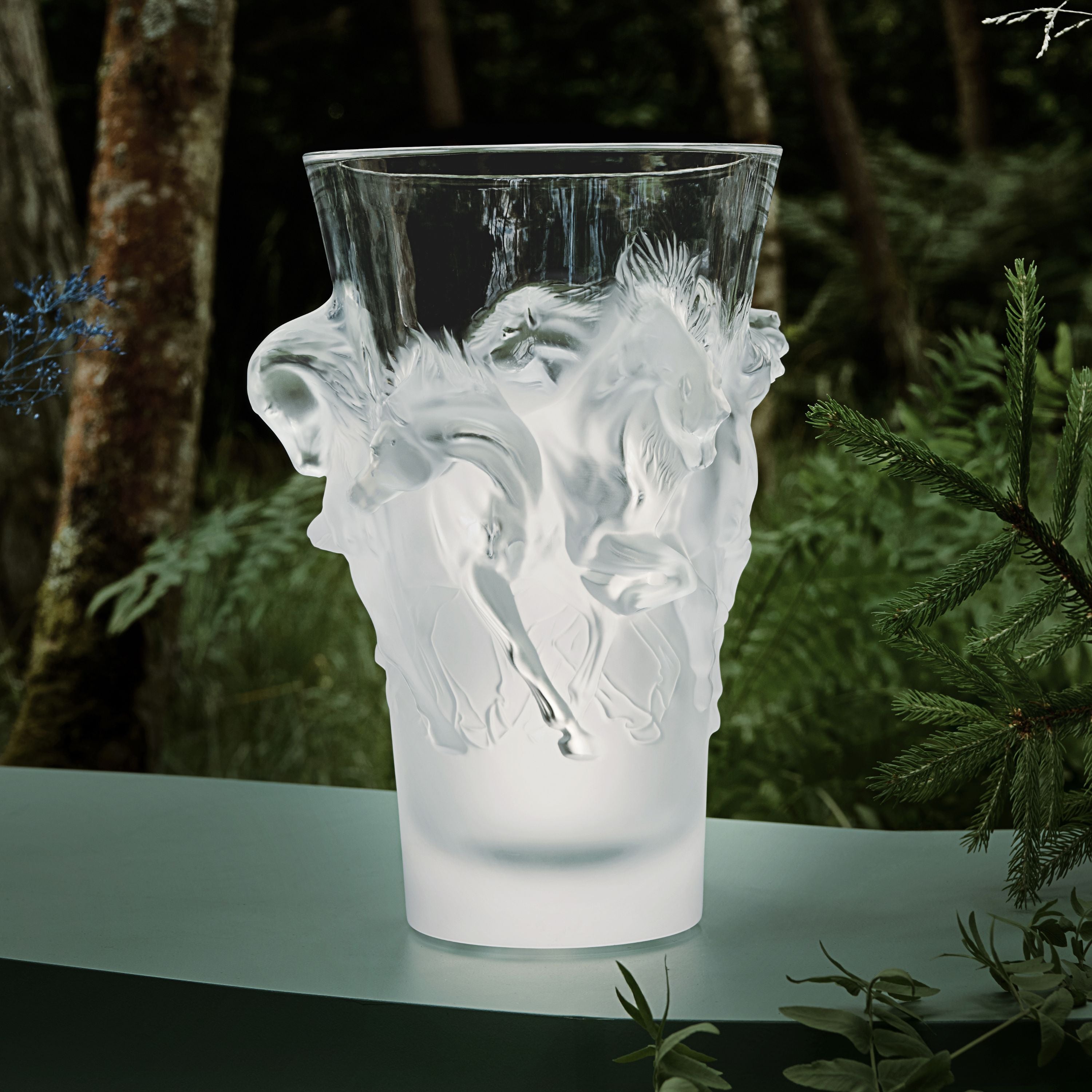 Equus vase – Lalique Limited