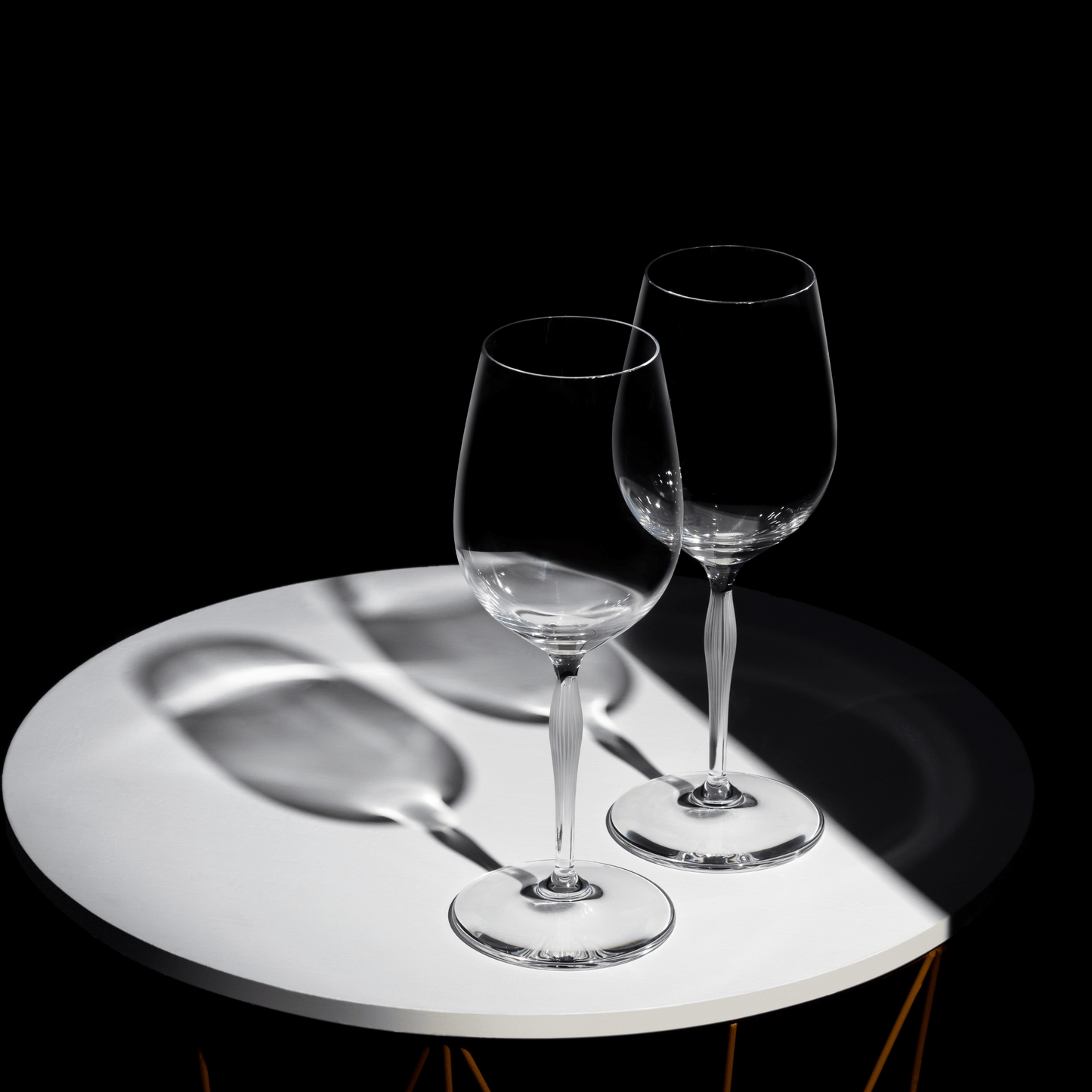 100 POINTS universal glass